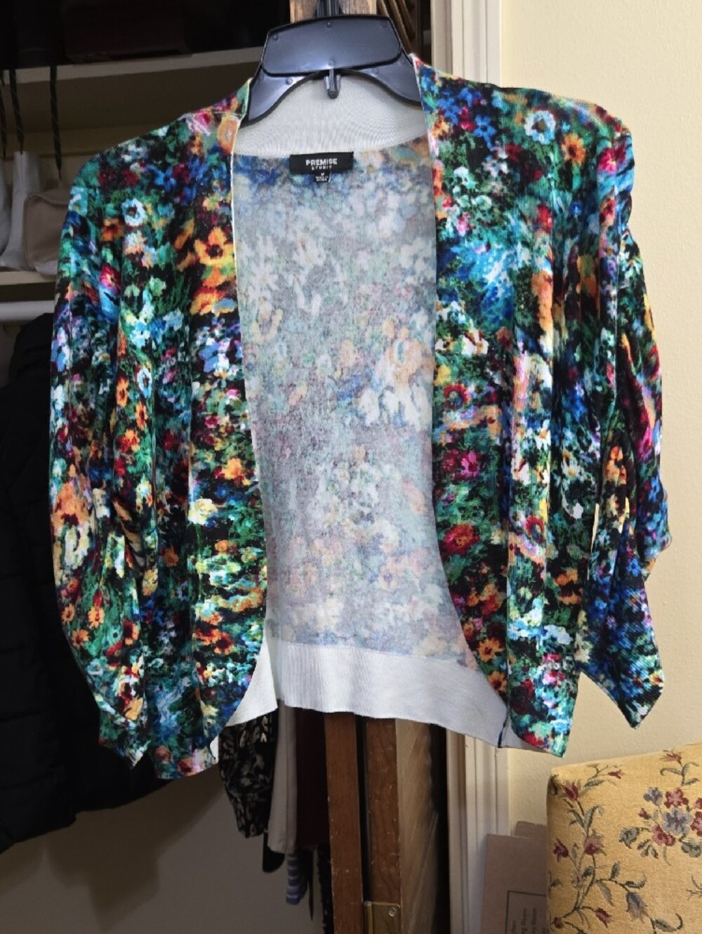 NWOT Premise Multicolored Floral Open-Front Shrug - Green Blue Yellow Red - Picture 6 of 7